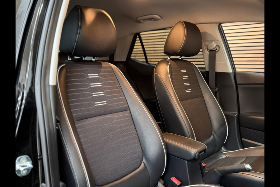 Kia Stonic 1.0 T-GDi 120pk MHEV GT-Line | LED | Camera | Navigatie | Climatronic | CarPlay /DAB+ | Lane-assist | Cruisecontrole |