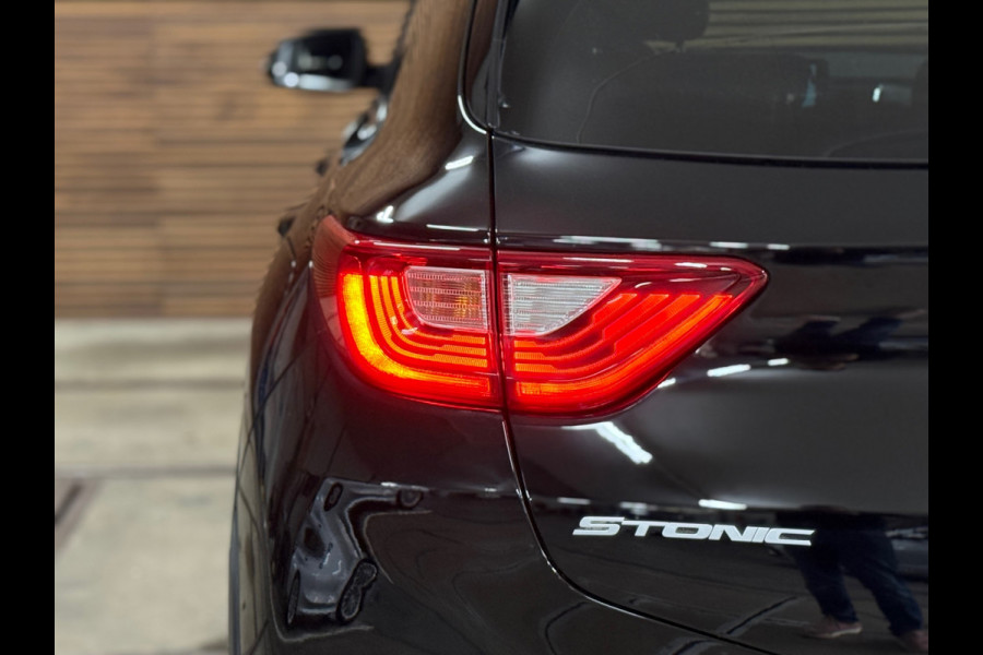 Kia Stonic 1.0 T-GDi 120pk MHEV GT-Line | LED | Camera | Navigatie | Climatronic | CarPlay /DAB+ | Lane-assist | Cruisecontrole |