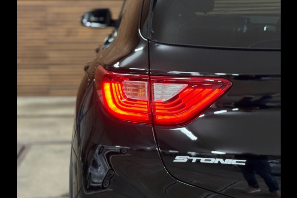 Kia Stonic 1.0 T-GDi 120pk MHEV GT-Line | LED | Camera | Navigatie | Climatronic | CarPlay /DAB+ | Lane-assist | Cruisecontrole |