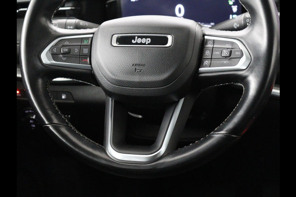 Jeep Compass 4xe 190 Plug-in Electric Limited | Panoramadak | Leder | Trekhaak | Stoelverwarming | 19'' | Carplay | Camera | Adaptive cruise | Navigatie | Full LED | PHEV