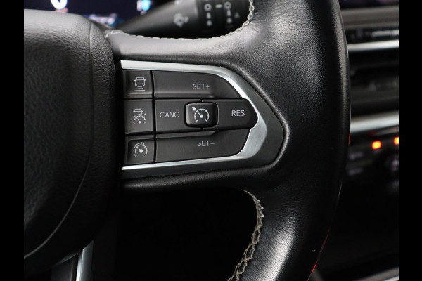 Jeep Compass 4xe 190 Plug-in Electric Limited | Panoramadak | Leder | Trekhaak | Stoelverwarming | 19'' | Carplay | Camera | Adaptive cruise | Navigatie | Full LED | PHEV