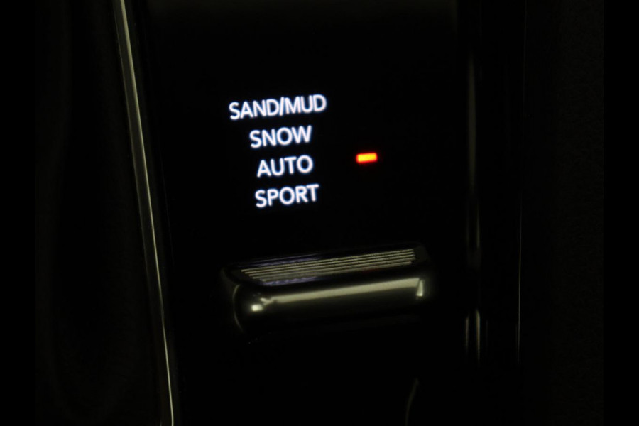 Jeep Compass 4xe 190 Plug-in Electric Limited | Panoramadak | Leder | Trekhaak | Stoelverwarming | 19'' | Carplay | Camera | Adaptive cruise | Navigatie | Full LED | PHEV