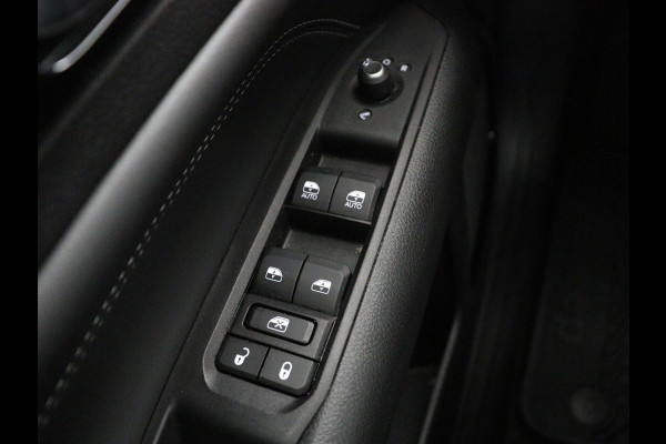 Jeep Compass 4xe 190 Plug-in Electric Limited | Panoramadak | Leder | Trekhaak | Stoelverwarming | 19'' | Carplay | Camera | Adaptive cruise | Navigatie | Full LED | PHEV