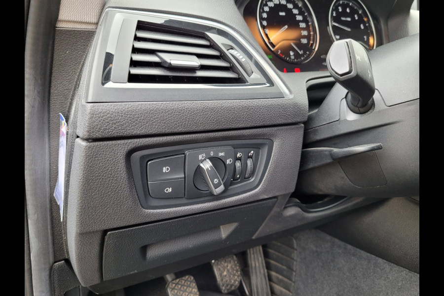 BMW 1-serie 116i Executive, Sport-stoelen, Nieuwe Vanos! (€1300,-)