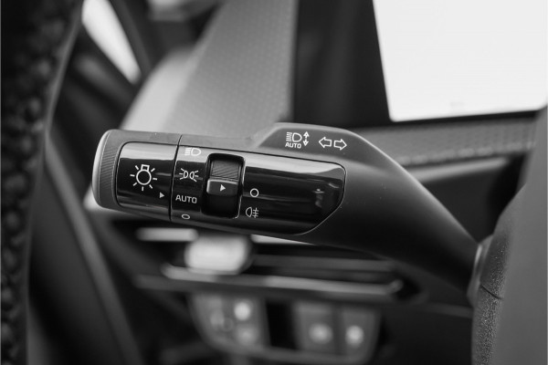 Kia Ev6 Plus Advanced 77.4 kWh Schuifdak Stoel&Stuurverw Leder Camera Meridian