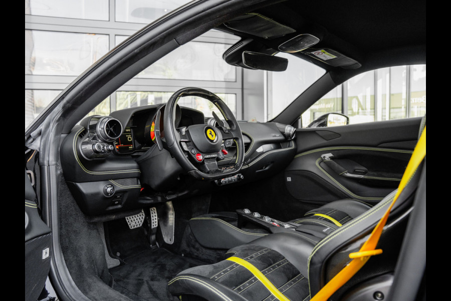 Ferrari F8 Tributo 3.9 V8 HELE | Carbon velgen | Pass. display | Lift | Daytona racing seats