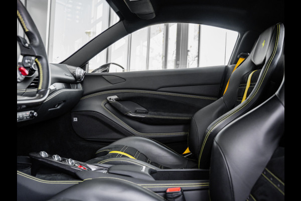 Ferrari F8 Tributo 3.9 V8 HELE | Carbon velgen | Pass. display | Lift | Daytona racing seats