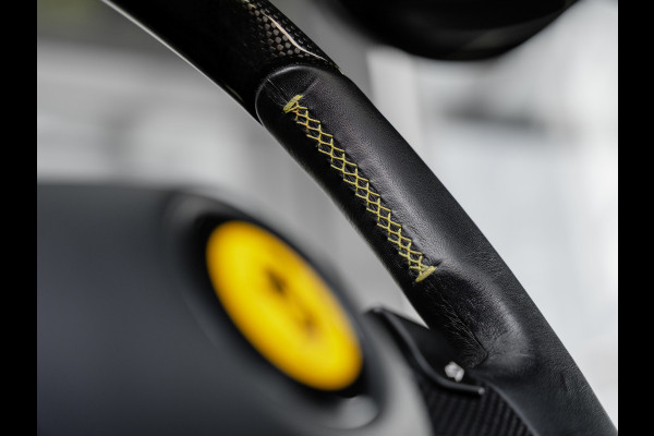 Ferrari F8 Tributo 3.9 V8 HELE | Carbon velgen | Pass. display | Lift | Daytona racing seats