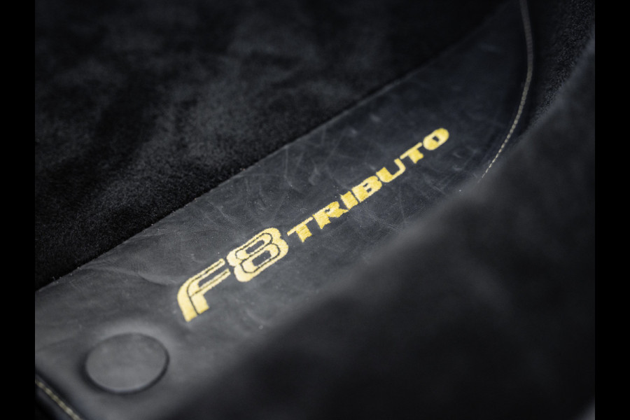 Ferrari F8 Tributo 3.9 V8 HELE | Carbon velgen | Pass. display | Lift | Daytona racing seats