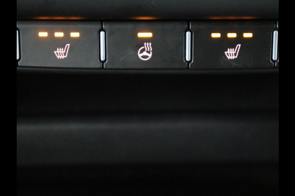 Kia ProCeed 1.5 T-GDI GT-Line | Panoramadak | Stoelverwarming | Trekhaak | Leder/Alcantara | Carplay | Stuurverwarming | Camera | Navigatie | Keyless | Full LED | Parkeerhulp | Cruise control