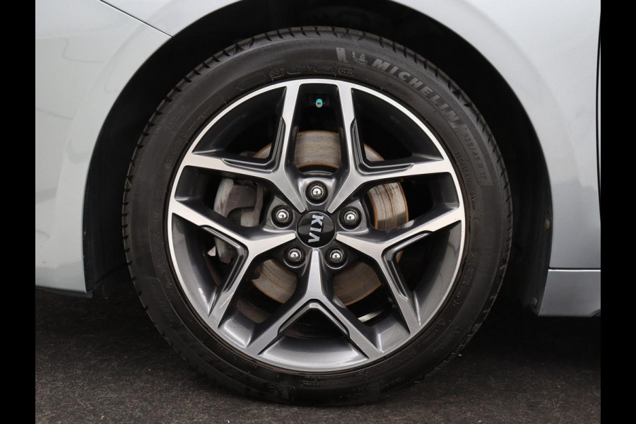 Kia ProCeed 1.5 T-GDI GT-Line | Panoramadak | Stoelverwarming | Trekhaak | Leder/Alcantara | Carplay | Stuurverwarming | Camera | Navigatie | Keyless | Full LED | Parkeerhulp | Cruise control