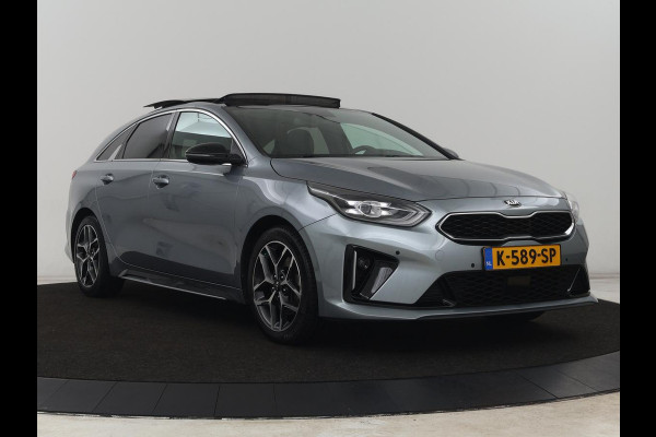 Kia ProCeed 1.5 T-GDI GT-Line | Panoramadak | Stoelverwarming | Trekhaak | Leder/Alcantara | Carplay | Stuurverwarming | Camera | Navigatie | Keyless | Full LED | Parkeerhulp | Cruise control