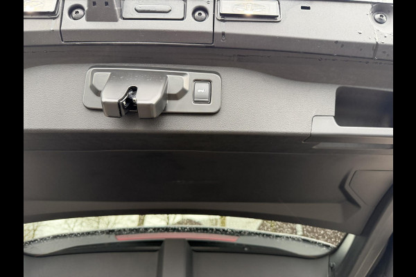 Renault Scénic E-Tech EV87 long range esprit Alpine WARMTEPOMP | AFNEEMBARE TREKHAAK | 360 CAMERA | PANO | STOEL- & STUURWIELVERWARMING | ORIG. NL AUTO | 1E EIGENAAR | TOPSTAAT | RIJKLAARPRIJS MET RESTERENDE FABRIEKSGARANTIE