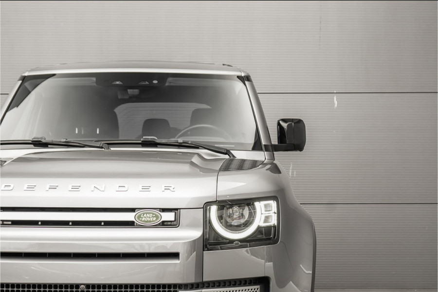 Land Rover Defender 110 2.0 P400e Pano HUD ACC Stuur & Stoelverw