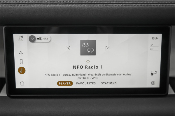 Land Rover Defender 110 2.0 P400e Pano HUD ACC Stuur & Stoelverw