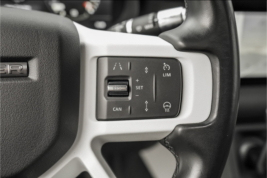 Land Rover Defender 110 2.0 P400e Pano HUD ACC Stuur & Stoelverw