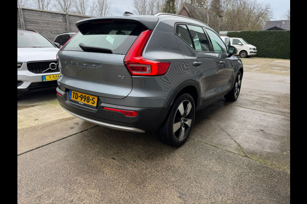 Volvo XC40 2.0 T4 Momentum Leder Parkeercamera 190pk