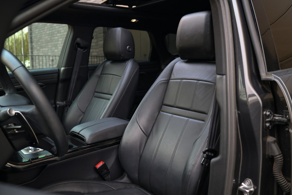 Land Rover Range Rover Evoque 1.5 P300e AWD R-Dynamic S | BTW | PANO | CAMERA | CARPLAY | ACC | STUURVERW |