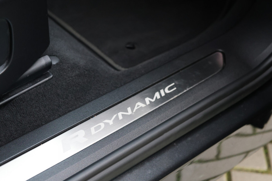 Land Rover Range Rover Evoque 1.5 P300e AWD R-Dynamic S | BTW | PANO | CAMERA | CARPLAY | ACC | STUURVERW |
