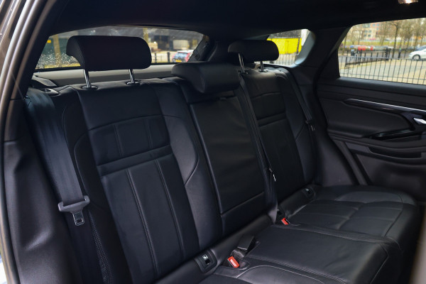 Land Rover Range Rover Evoque 1.5 P300e AWD R-Dynamic S | BTW | PANO | CAMERA | CARPLAY | ACC | STUURVERW |
