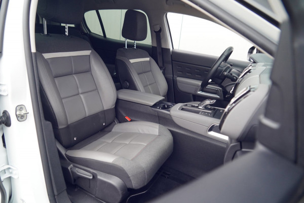 Citroën C5 Aircross 1.6 Plug-in Hybrid 225 Shine / Camera / Trekhaak / Side Assist / Navi / Stoelverw.