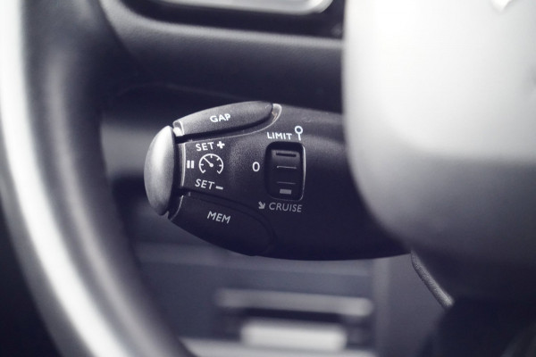 Citroën C5 Aircross 1.6 Plug-in Hybrid 225 Shine / Camera / Trekhaak / Side Assist / Navi / Stoelverw.