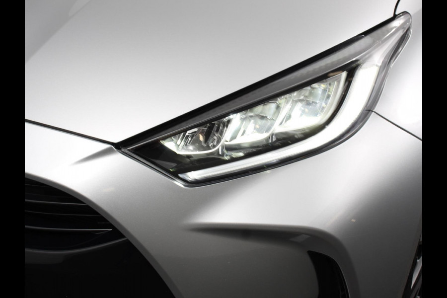 Toyota Yaris 1.5 Hybrid Dynamic Automaat | Navigatie | Climate control | Cruise control adaptive | LED | Achteruitrijcamera | Lane assist | Apple Carplay/ Android Auto | Keyless start