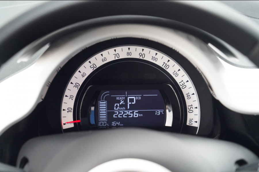 Renault Twingo Z.E. R80 E-Tech Equilibre 22 kWh / SOH 96% / 22dkm NAP / 1e Eigenaar / Climate