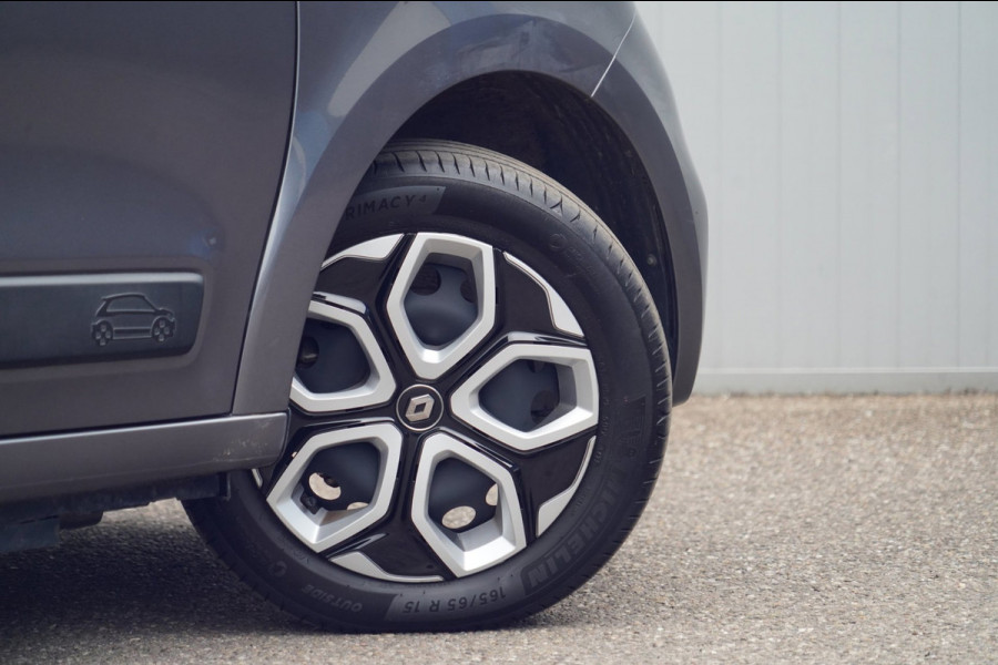 Renault Twingo Z.E. R80 E-Tech Equilibre 22 kWh / SOH 96% / 22dkm NAP / 1e Eigenaar / Climate