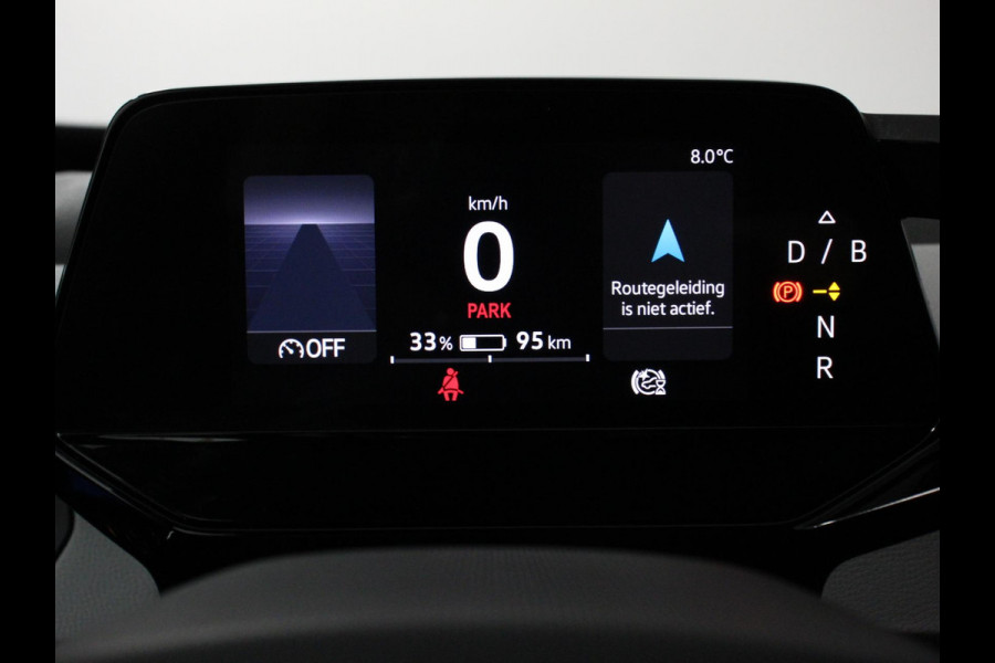 Volkswagen ID.3 First Plus 58 kWh | Navigatie | Apple Carplay/Android Auto | Camera | Parkeersensoren | Adaptive Cruise Control | Full LED Matrix | Stoel- en stuurverwarming | Lichtmetalen velgen | Climate Control