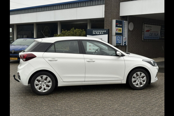Hyundai i20 1.0 T-GDI i-Motion | Apple Carplay/Android Auto, Camera, Airco, Cruise Control | Dealeronderhouden| 1e Eigenaar NAP |