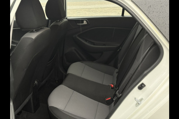 Hyundai i20 1.0 T-GDI i-Motion | Apple Carplay/Android Auto, Camera, Airco, Cruise Control | Dealeronderhouden| 1e Eigenaar NAP |