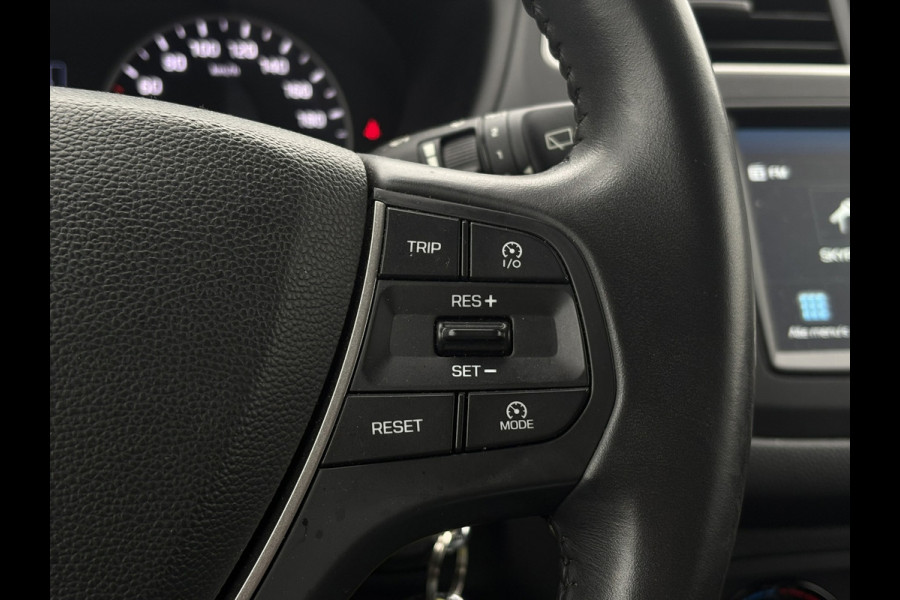 Hyundai i20 1.0 T-GDI i-Motion | Apple Carplay/Android Auto, Camera, Airco, Cruise Control | Dealeronderhouden| 1e Eigenaar NAP |