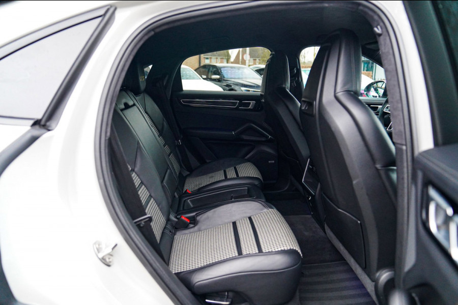 Porsche Cayenne Coupé 4.0 GTS | Carbon | 360 Camera | Head Up Display | Lightweight | Sport Chrono