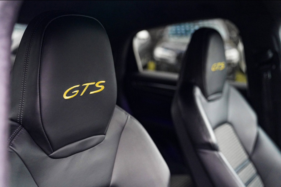 Porsche Cayenne Coupé 4.0 GTS | Carbon | 360 Camera | Head Up Display | Lightweight | Sport Chrono