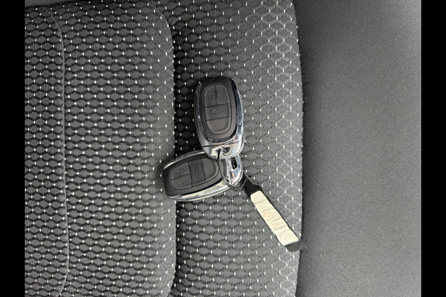 Maxus eDeliver 9 89kWh ALL-IN PRIJS 398km WLTP L3H2 204PK 80KWh Snelladen Dubbele schuifdeur Apple Carplay Adaptieve Cruise Control Led Airco Stoelverwarming BPM Vrij