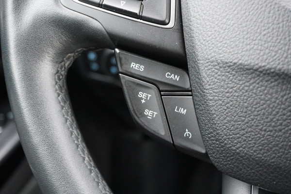 Ford EcoSport 1.0 EcoBoost Titanium + XENON / B&O / CAMERA / KEYLESS