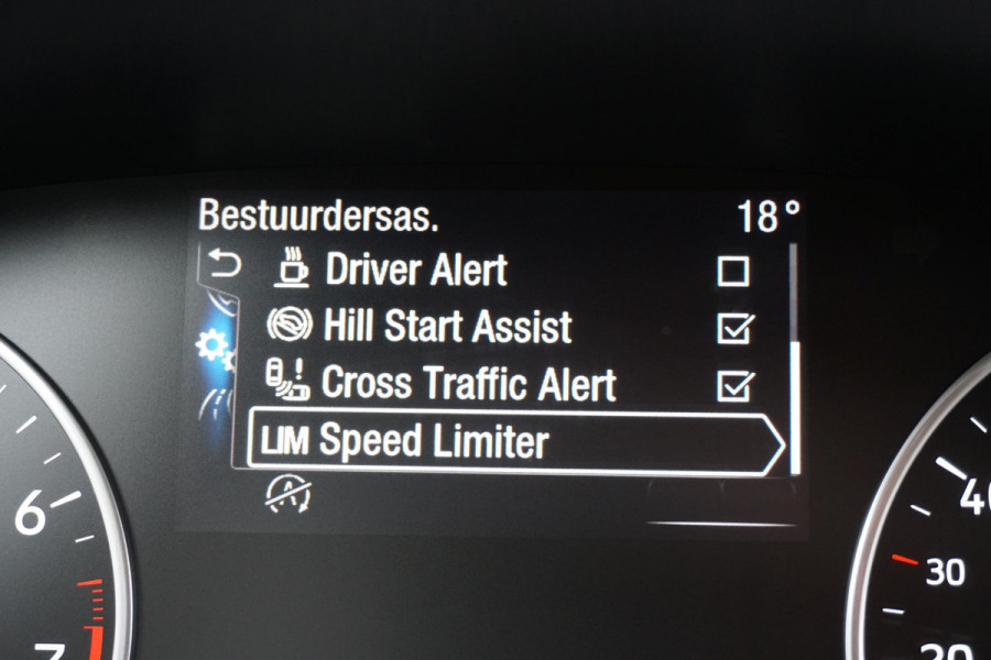 Ford EcoSport 1.0 EcoBoost Titanium + XENON / B&O / CAMERA / KEYLESS