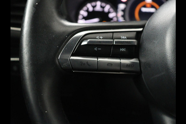 Mazda 3 2.0 e-SkyActiv-X M Hybrid 180 Comfort Bose | Head-Up | Stoelverwarming | Carplay | Camera | Keyless | Dodehoek detectie | Adaptive cruise | Stuurverwarming | Navigatie | Full LED