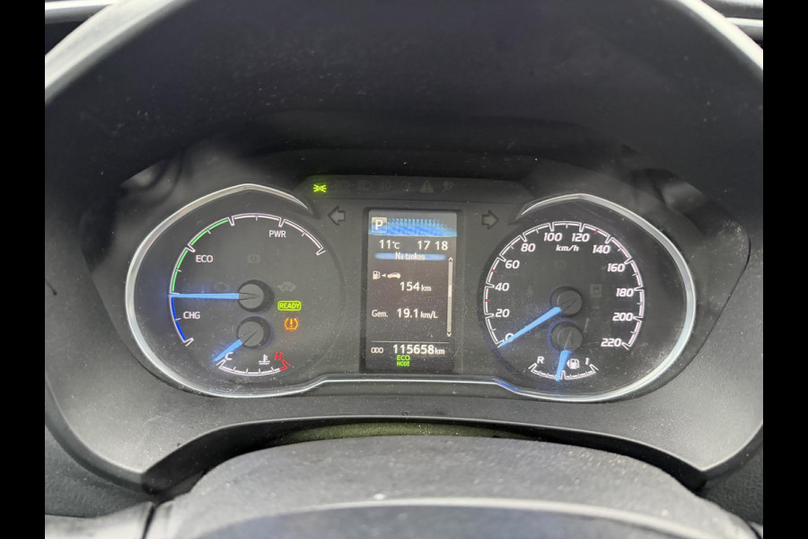 Toyota Yaris 1.5 Hybrid Executive | Stoel verwarming | Panoramadak | Navigatie |