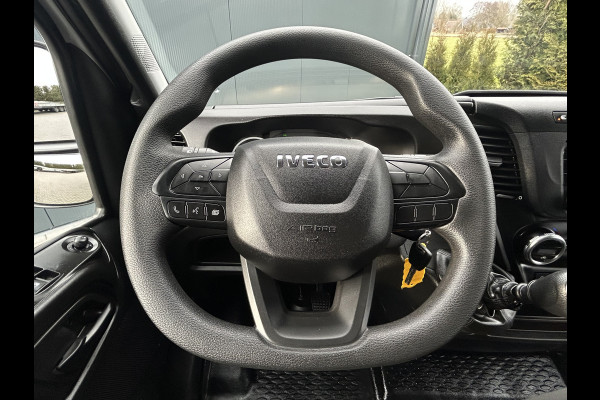 Iveco Daily 35S14V 2.3 136 PK / L2H2 / 270 A DEUREN / 3.5T TREKHAAK / 45.331 KM !! / AIRCO / BLUETOOTH