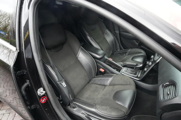 Volvo V40 2.0 T4 Business Sport R Design Stoelverw. Leer/Alcantara Digitale Teller Cruise PDC