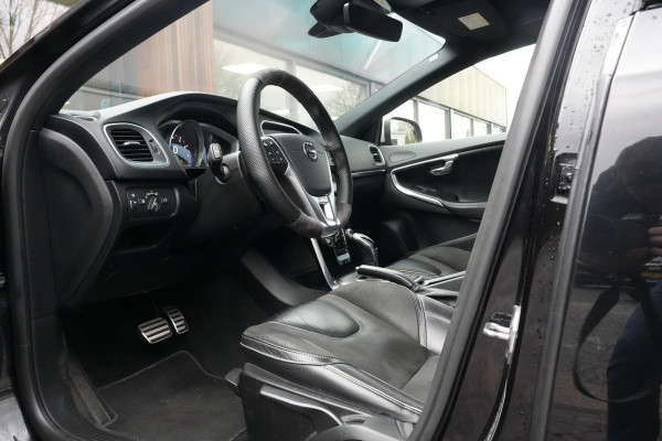 Volvo V40 2.0 T4 Business Sport R Design Stoelverw. Leer/Alcantara Digitale Teller Cruise PDC