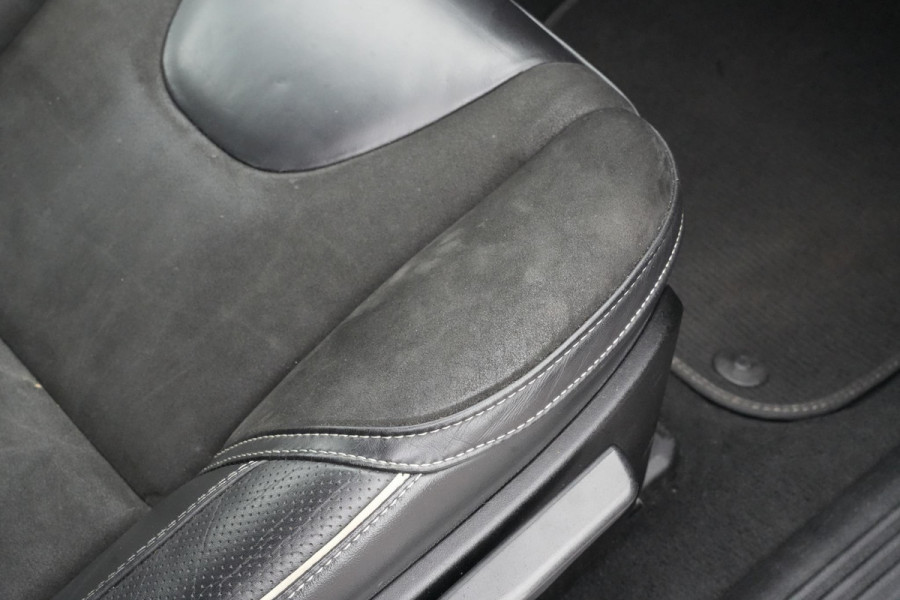 Volvo V40 2.0 T4 Business Sport R Design Stoelverw. Leer/Alcantara Digitale Teller Cruise PDC