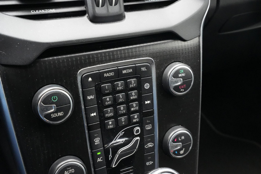 Volvo V40 2.0 T4 Business Sport R Design Stoelverw. Leer/Alcantara Digitale Teller Cruise PDC