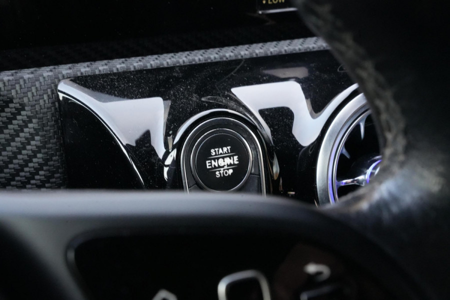 Mercedes-Benz A-Klasse 160 Ambient LED Leer/Stof Camera