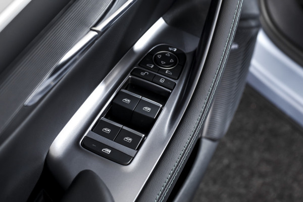 BYD SEAL U 1.5 DM-i FWD Boost | Plug-In | S/K-Panodak | 360 Camera | App connect | Adapt. Cruise | Elek. Klep | Infinity audio | 19" | 7553