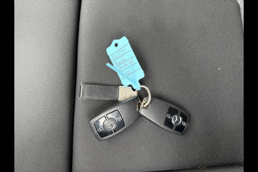 Mercedes-Benz Sprinter 215 1.9 CDI L2H2 LED MBUX Climate Control Cruise Control Camera Carplay Lucht geveerde stoel