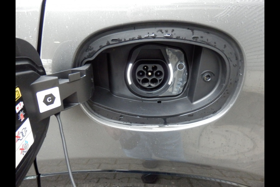 Alfa Romeo Tonale 1.3T PHEV Ti 280 pk. I Hybride I Camera I Adapt. cruise contr. I