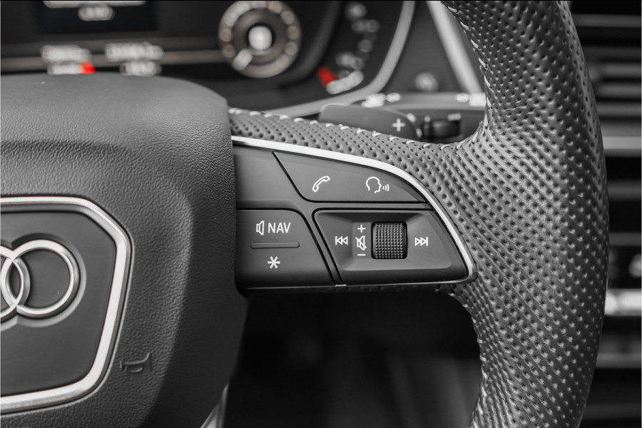 Audi Q5 50 TFSI e Quattro S Edition Pano Luchtvering Camera Trekhaak 22"